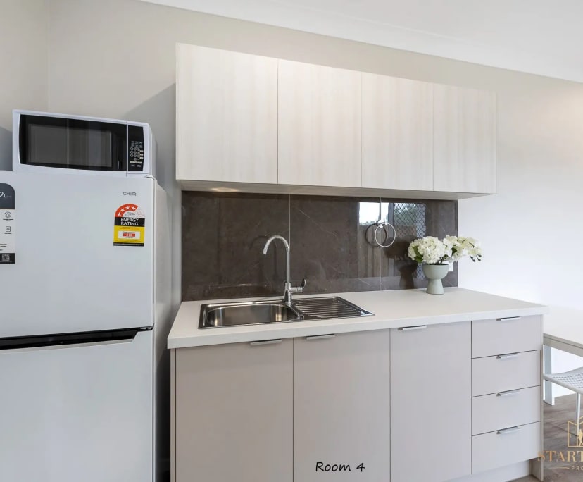 $440, Granny-flat, 1 bathroom, Durack QLD 4077