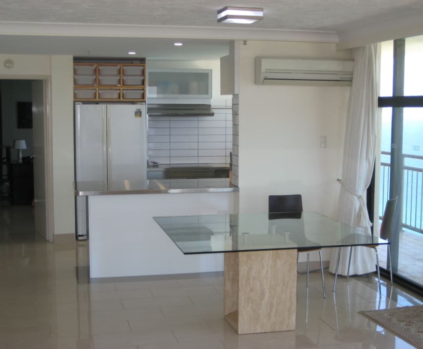 Whole Property for Rent in Surfers Paradise, Gold Co...