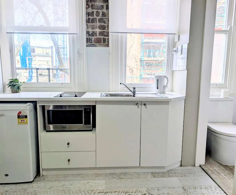 $700, Share-house, 6 bathrooms, Potts Point NSW 2011