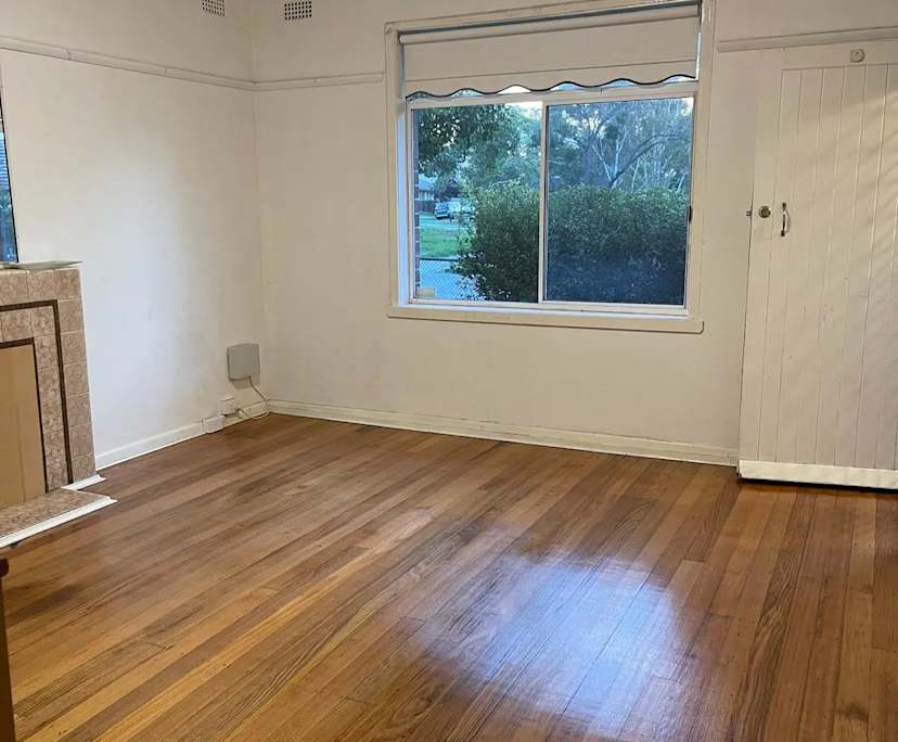 Unfurnished room in a share house
