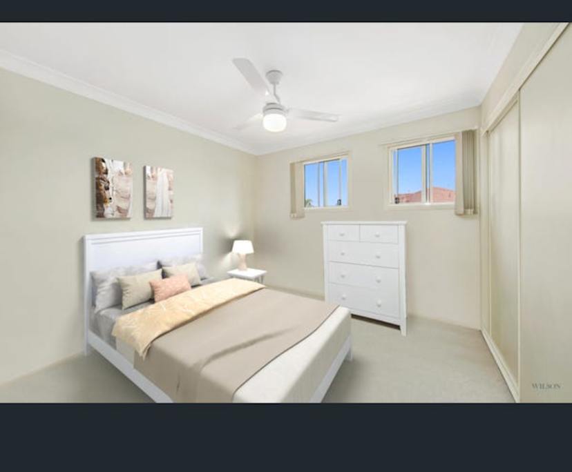 Room in a share house