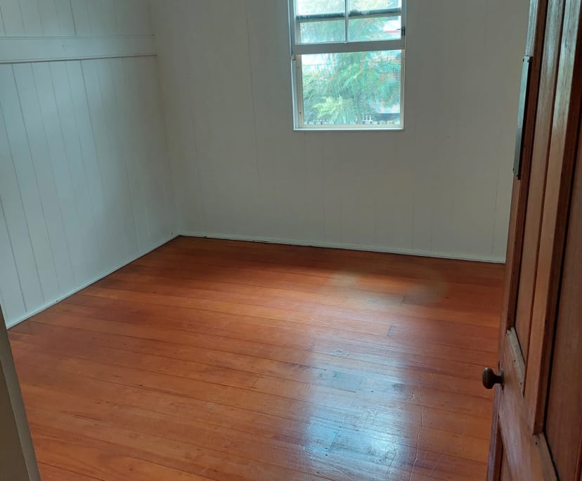 Unfurnished room with own bathroom