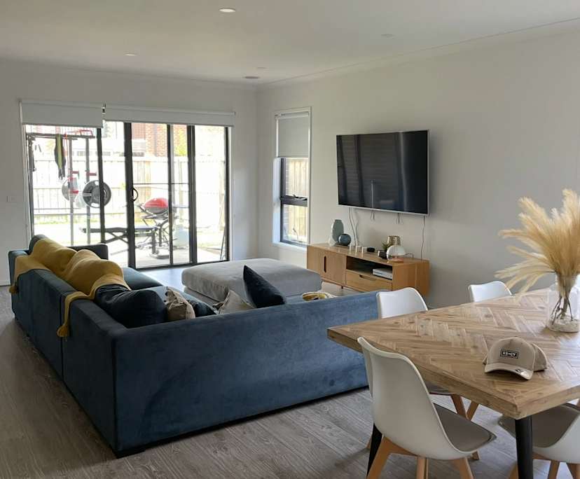 Room in a share house
