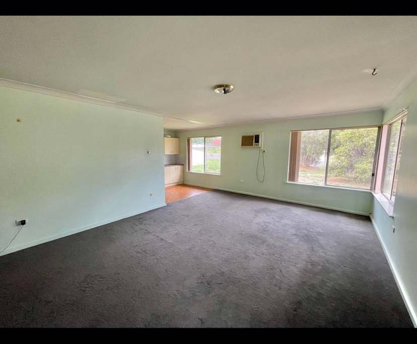 Whole property with 2 rooms for rent