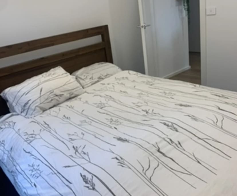 $300, Share-house, 3 bathrooms, Tarneit VIC 3029