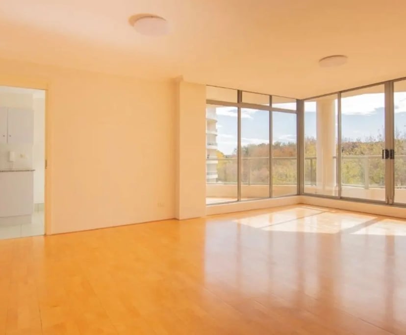 Whole property with 3 rooms for rent