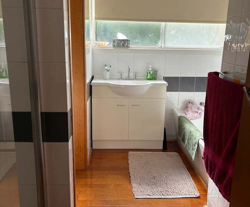 Unfurnished room with own bathroom