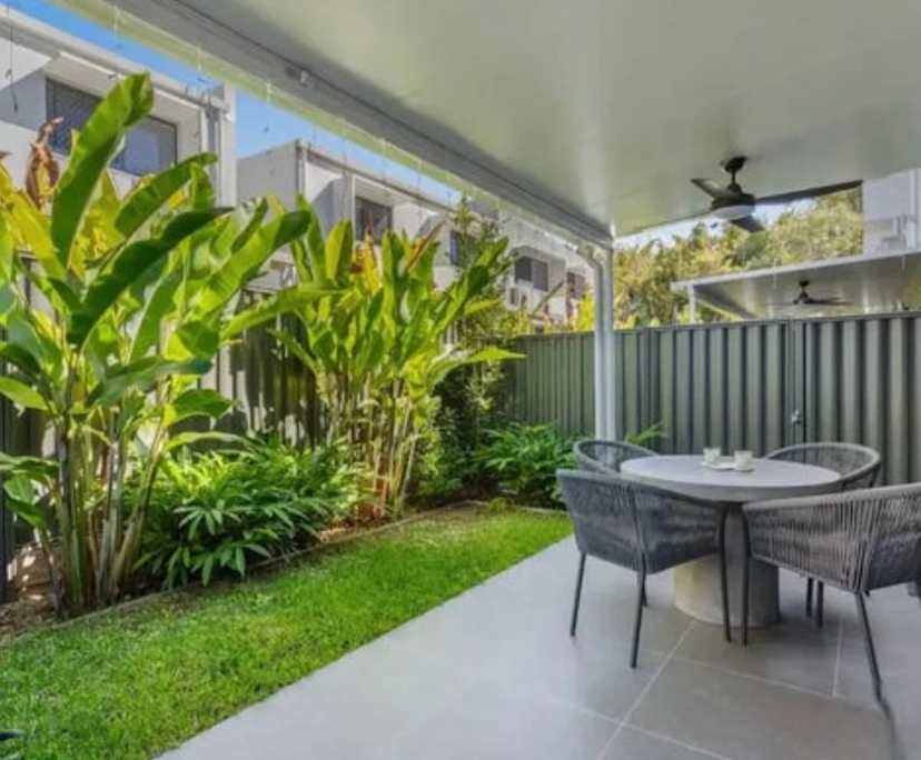 $250, Share-house, 3 bathrooms, Runcorn QLD 4113