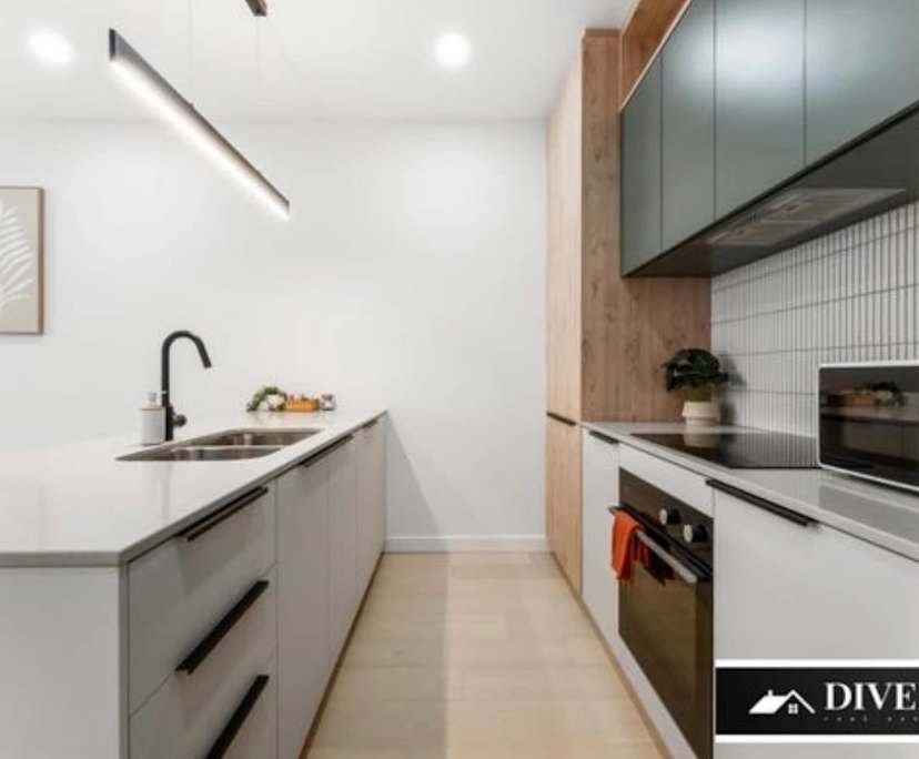 Furnished room with ensuite in a share house