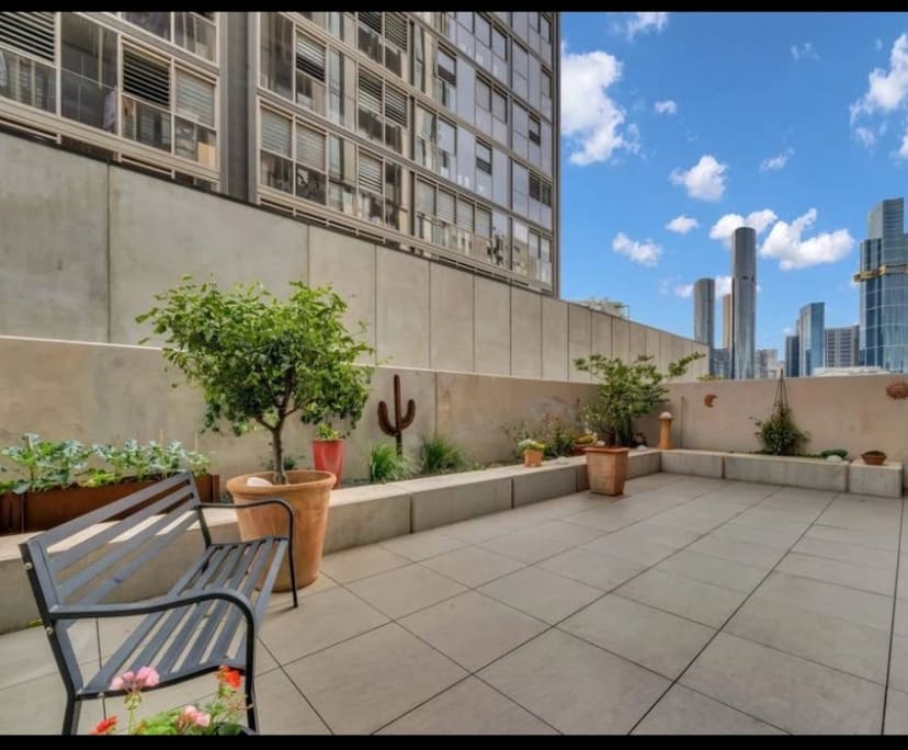 Whole property with 2 rooms for rent