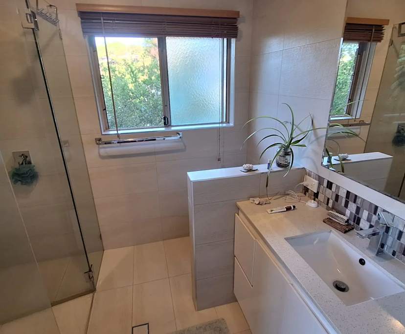 Furnished room with ensuite in a share house