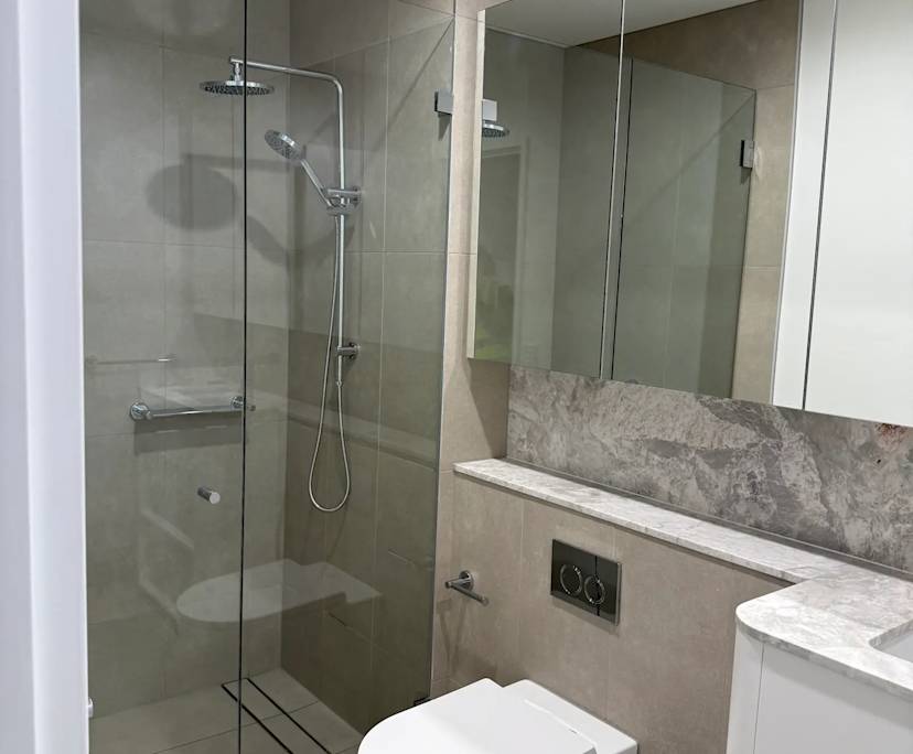 Whole property with 2 rooms for rent