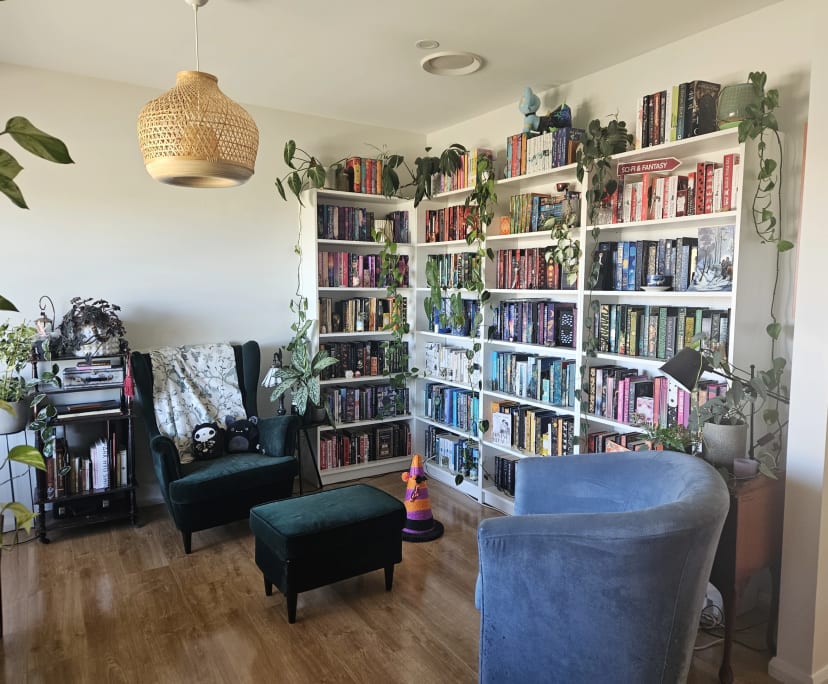 Unfurnished room in a share house