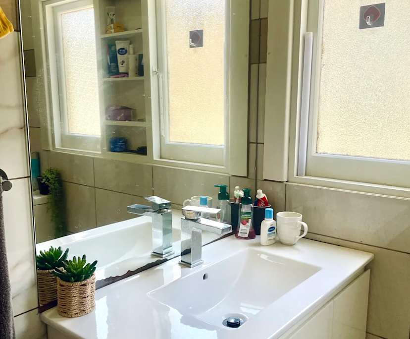 $200, Share-house, 2 bathrooms, Maidstone VIC 3012