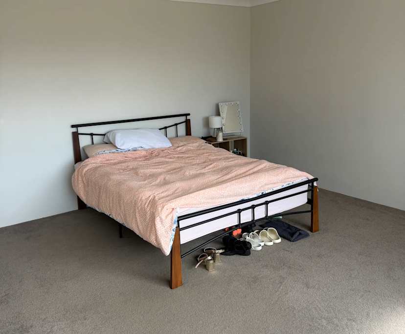 Furnished room with ensuite in a share house