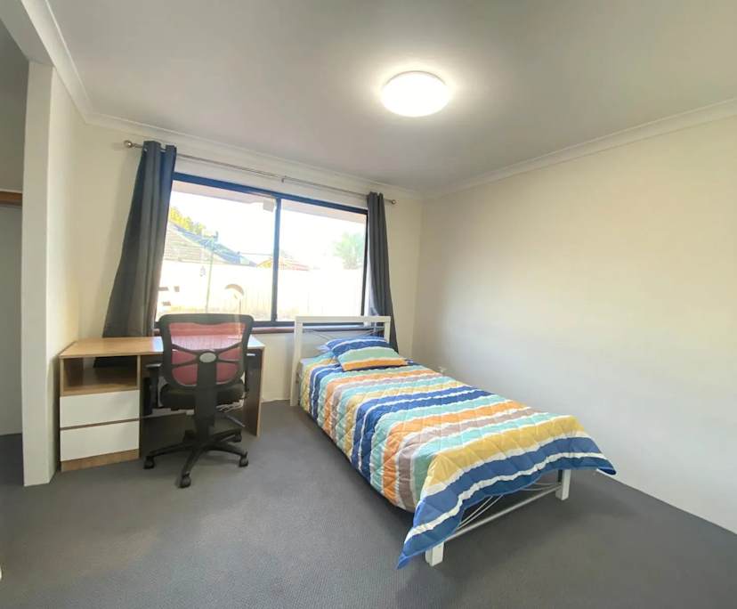 $285, Share-house, 6 bathrooms, Canning Vale WA 6155