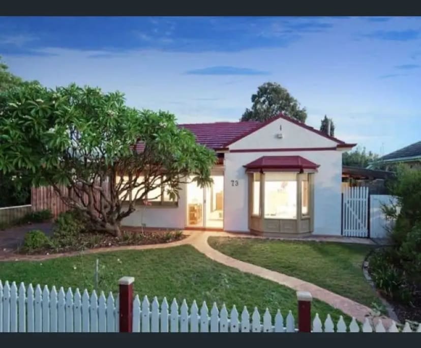 Room in a share house