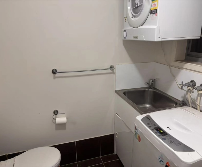 Whole property with 2 rooms for rent
