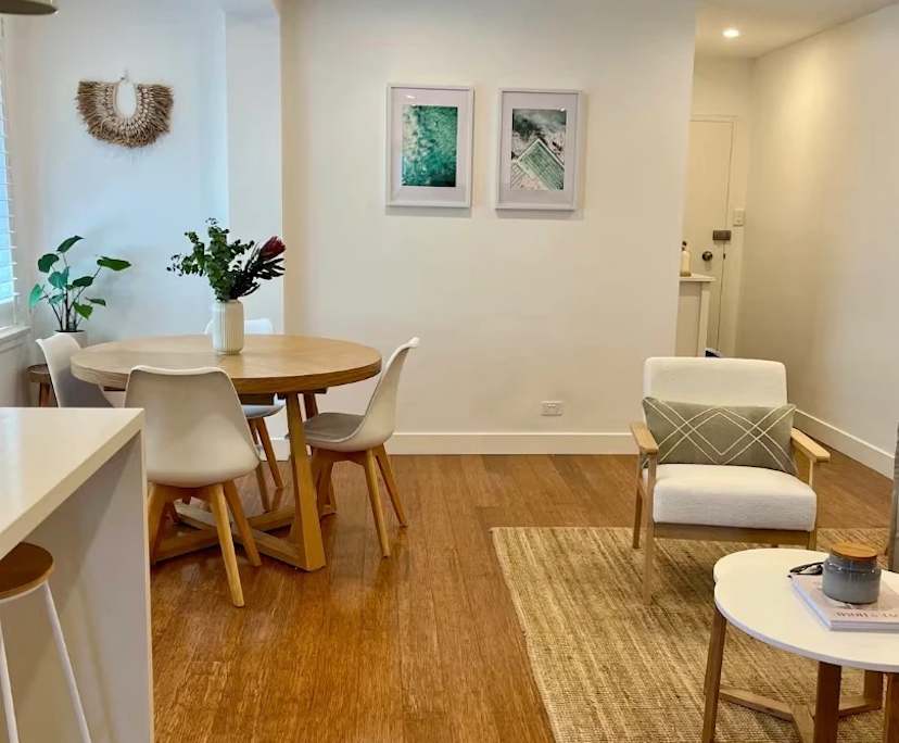 Whole property with 2 rooms for rent