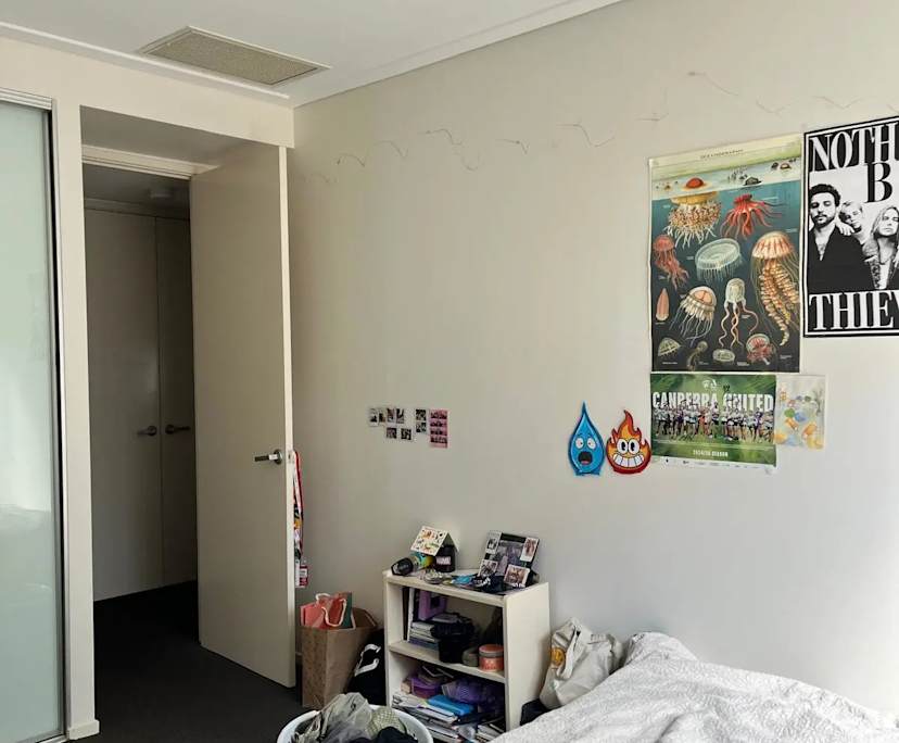 Unfurnished room with own bathroom