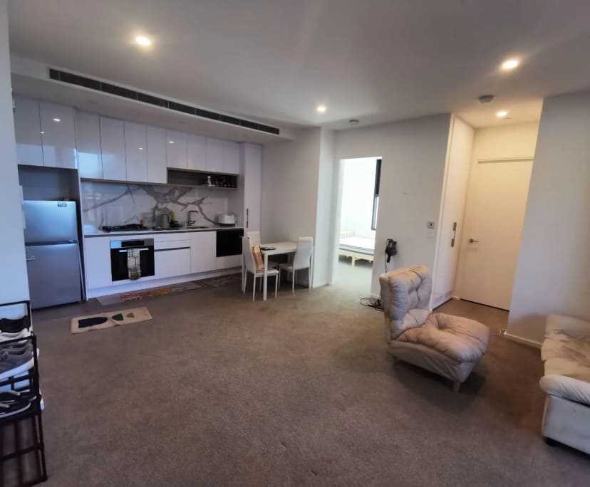Furnished room in a flatshare