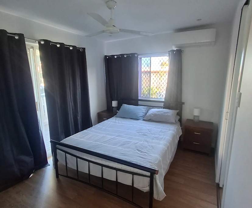 $350, Share-house, 4 bathrooms, Lota QLD 4179