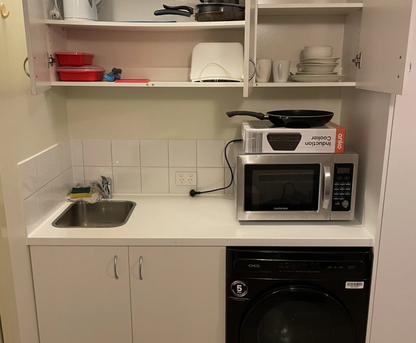 $420, Studio, 1 bathroom, Melbourne VIC 3000