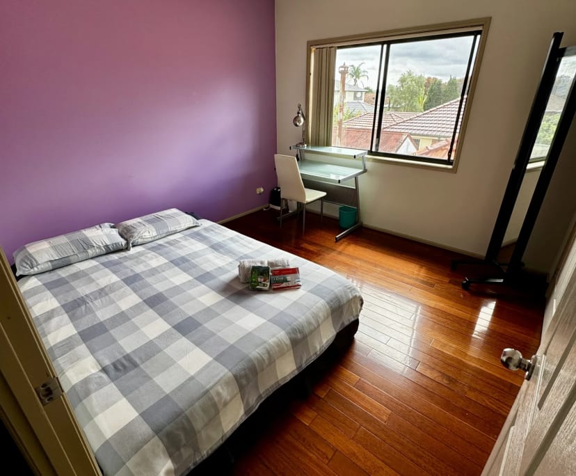 Furnished room in a share house