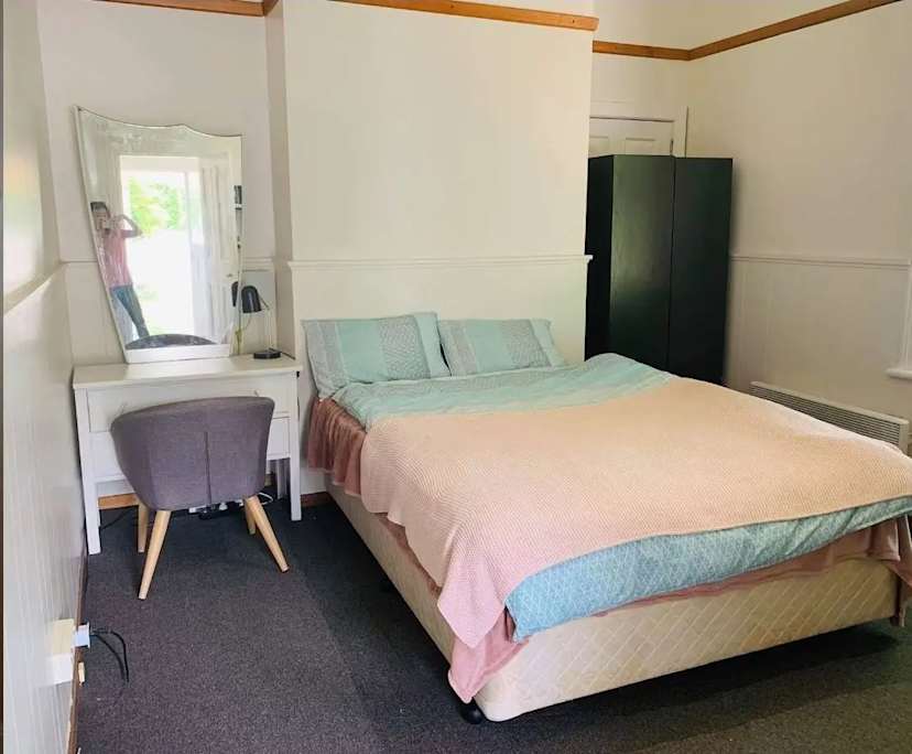 propertyImage