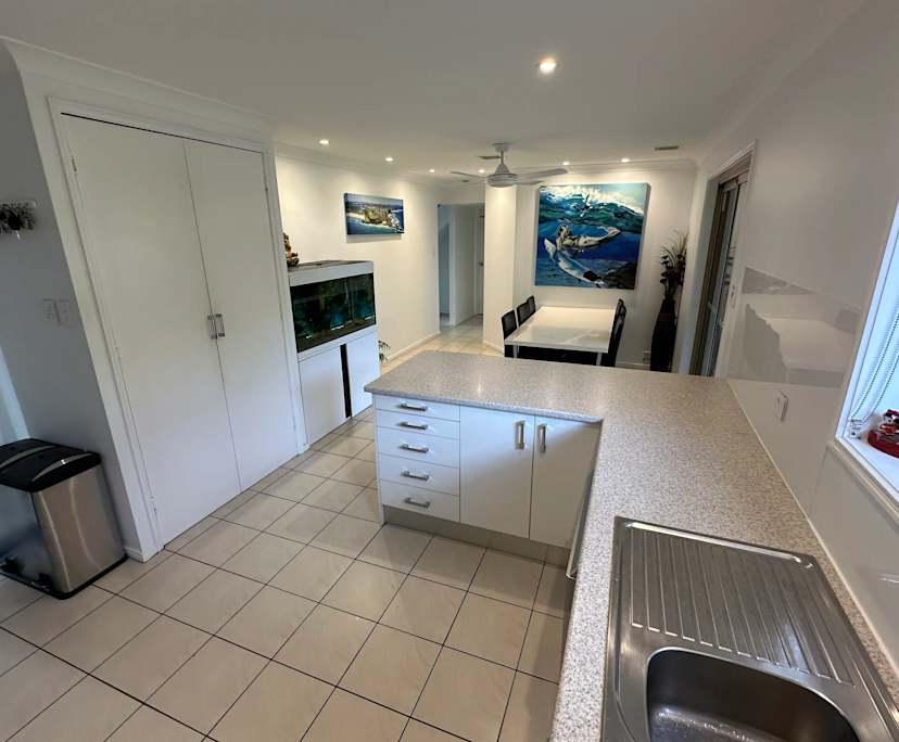 $450, Share-house, 4 bathrooms, Redland Bay QLD 4165