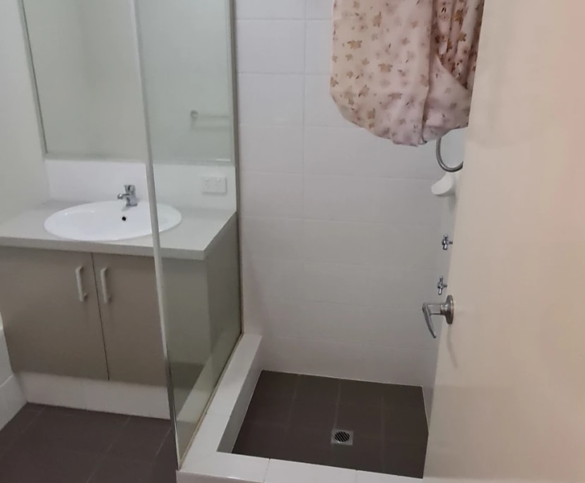 $215, Share-house, 3 bathrooms, Armadale WA 6112