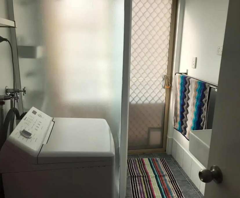 $230, Share-house, 6 bathrooms, Bentley WA 6102