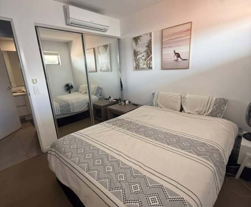 Furnished room with own bathroom