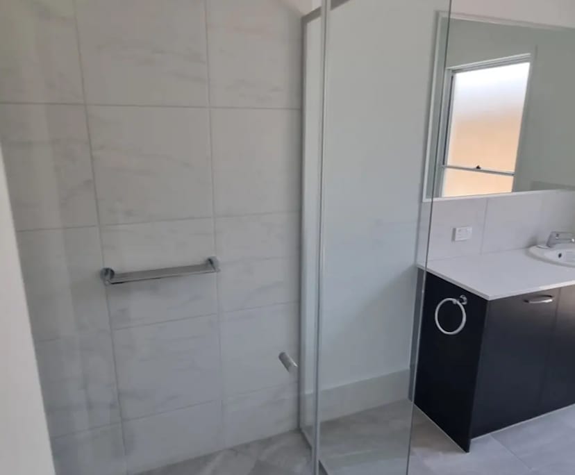 $350, Share-house, 4 bathrooms, Palmview QLD 4553