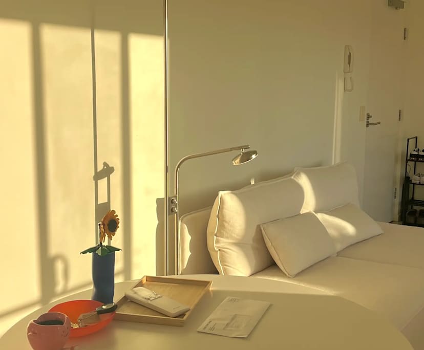 Furnished room with own bathroom