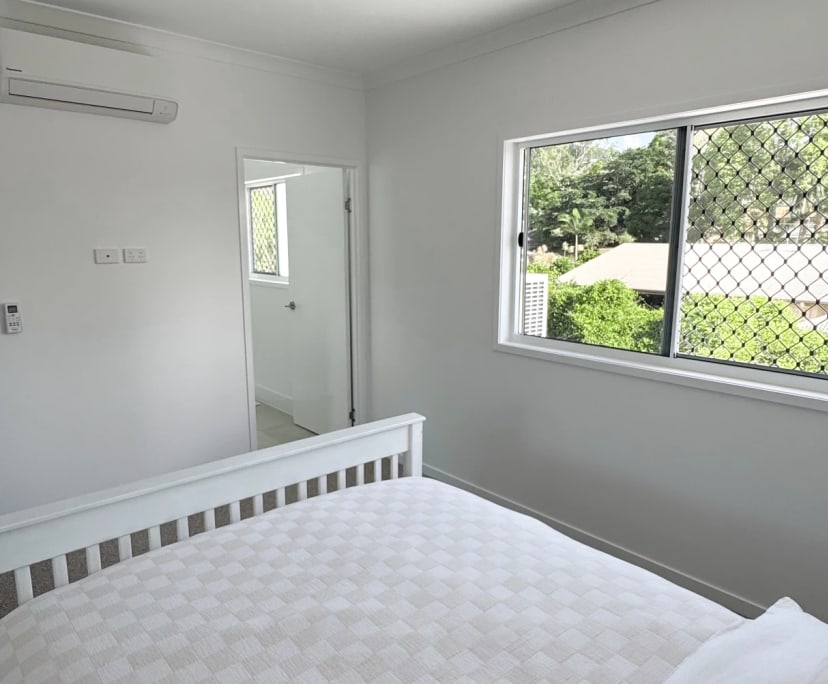 $500, Share-house, 3 bathrooms, Cannonvale QLD 4802