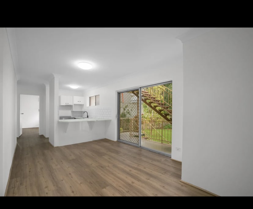propertyImage