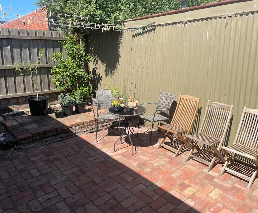 $350, Share-house, 2 bathrooms, Saint Kilda East VIC 3183