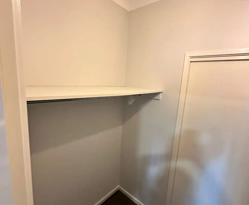 $750, Whole-property, 2 bathrooms, Armadale VIC 3143