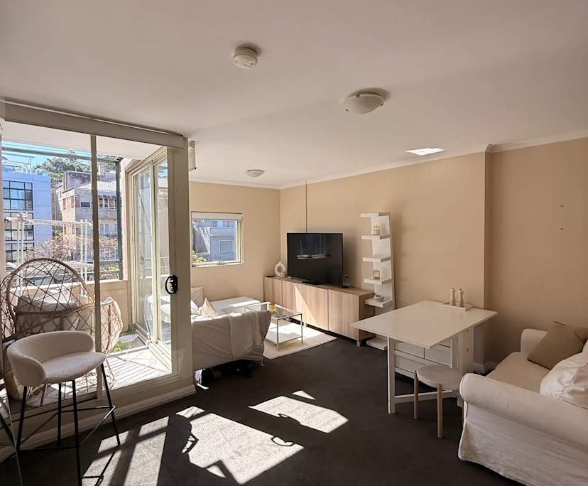 Furnished room in a share house