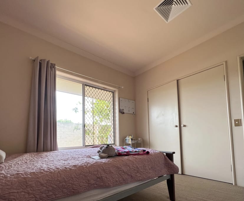 2 Rooms for Rent in Bundall, Gold Coast 290, Flex...