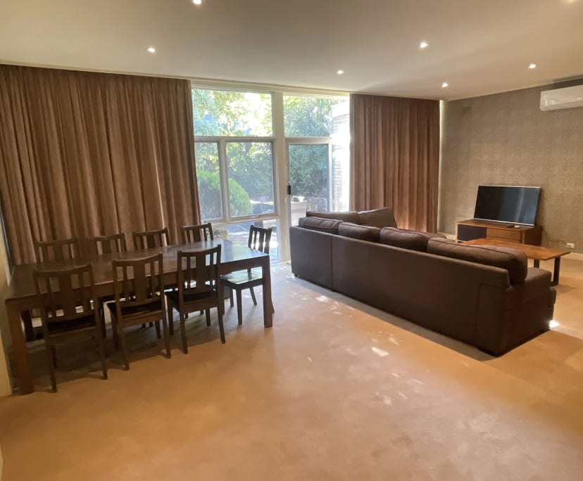 $320, Share-house, 5 bathrooms, Caulfield North VIC 3161