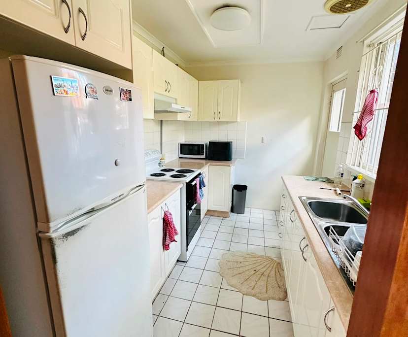 Whole property with 3 rooms for rent