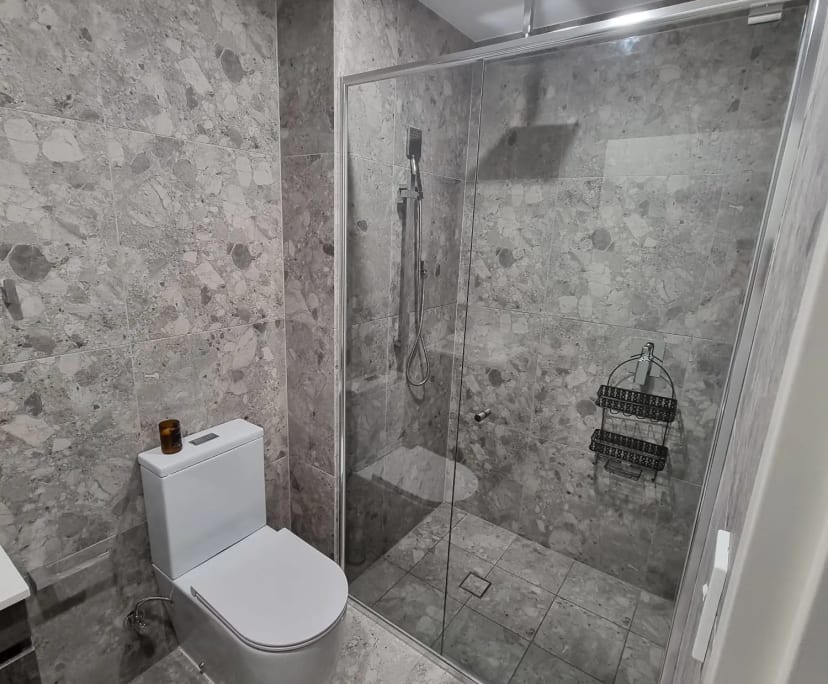 $300, Flatshare, 2 bathrooms, Homebush NSW 2140