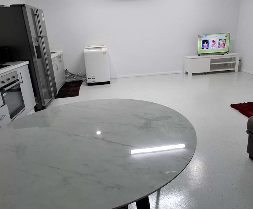 $300, Share-house, 5 bathrooms, Burleigh Heads QLD 4220