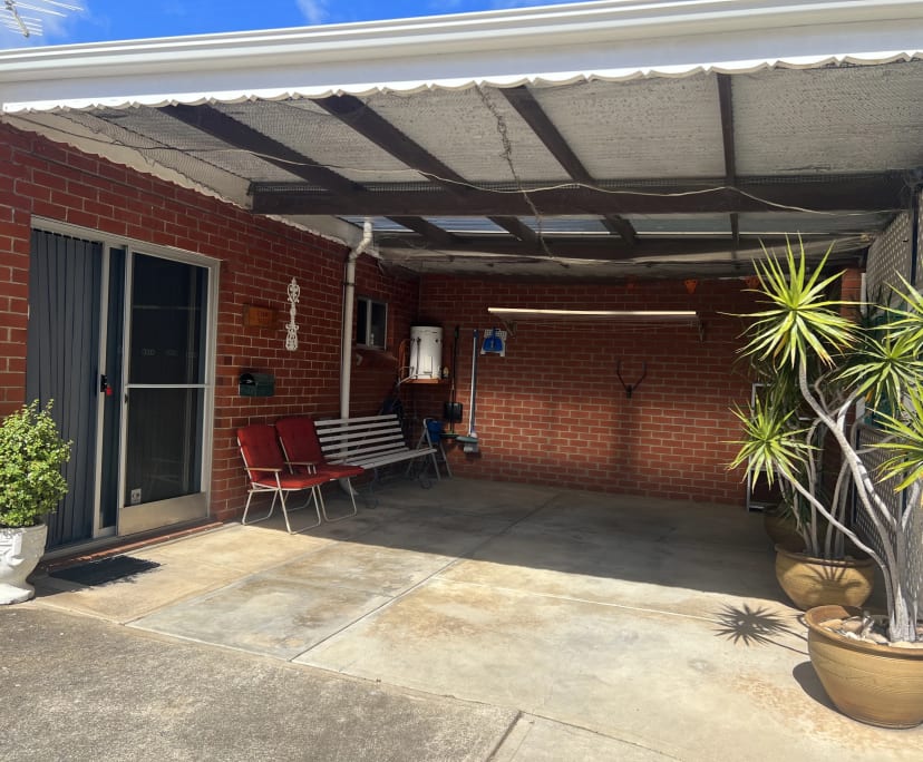 Granny Flat for Rent in Largs North, Adelaide 250...