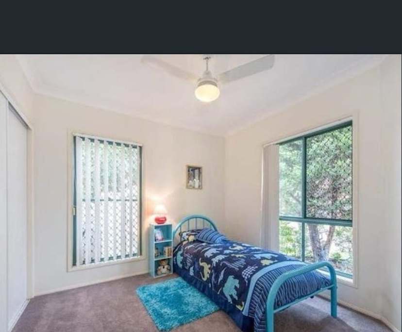 Unfurnished room in a share house