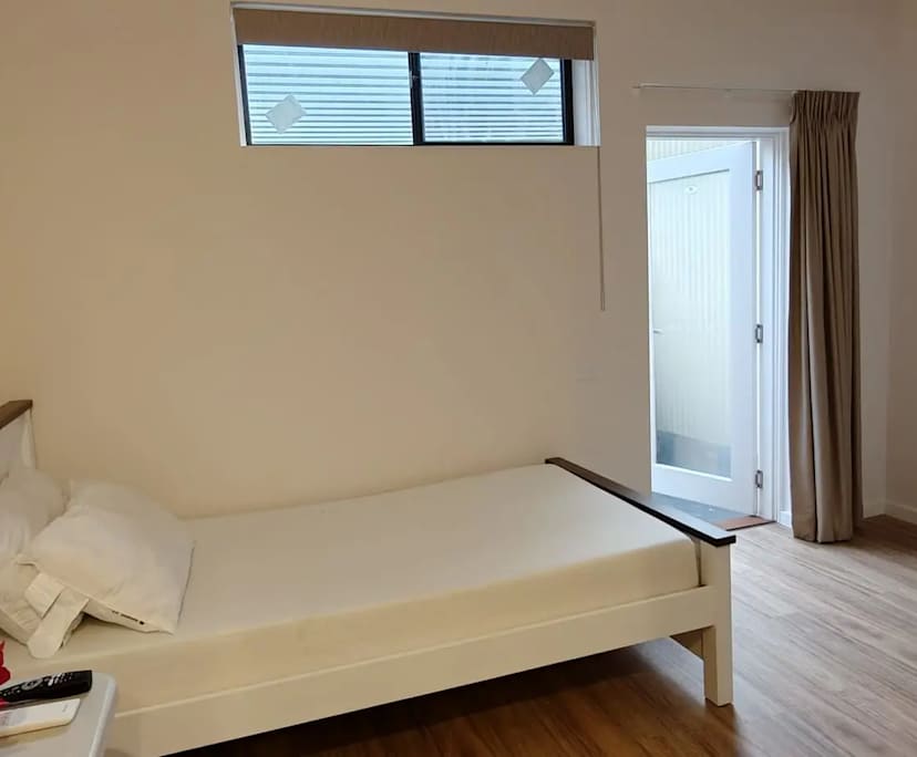 $390, Student-accommodation, 2 rooms, Bundoora VIC 3083, Bundoora VIC 3083
