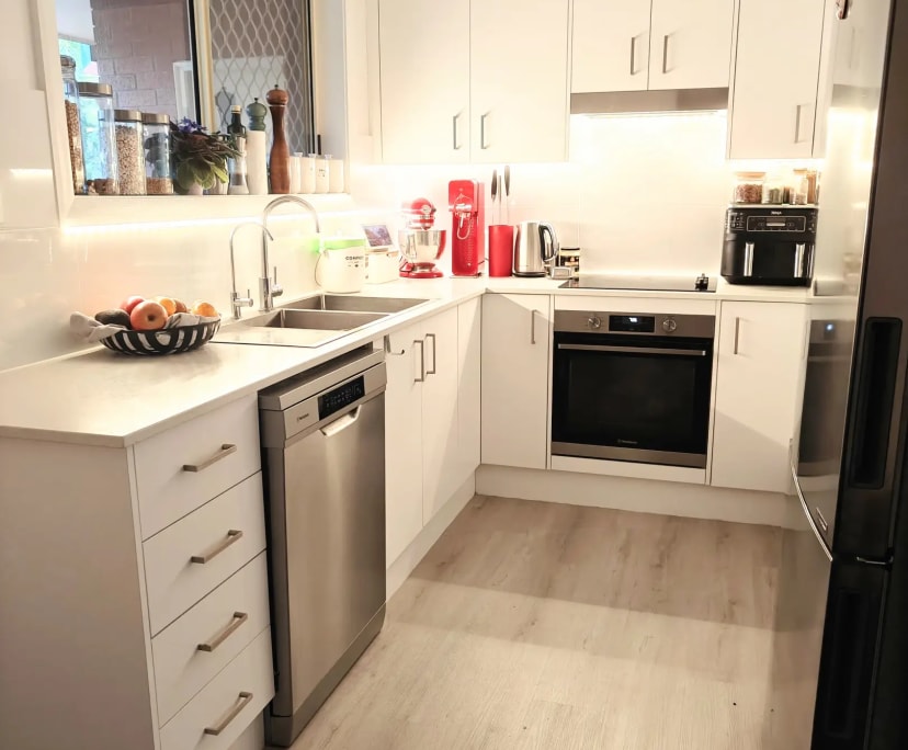 Whole property with 3 rooms for rent