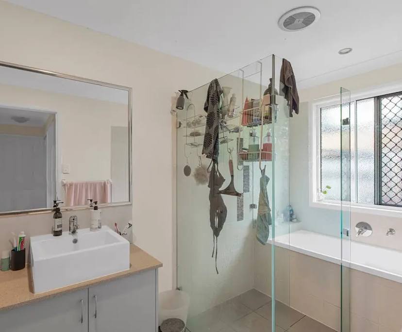 Unfurnished room in a share house